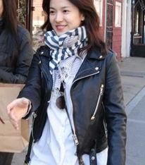 宋慧乔冬天生活照,宋慧乔冬日暖阳下的优雅生活瞬间